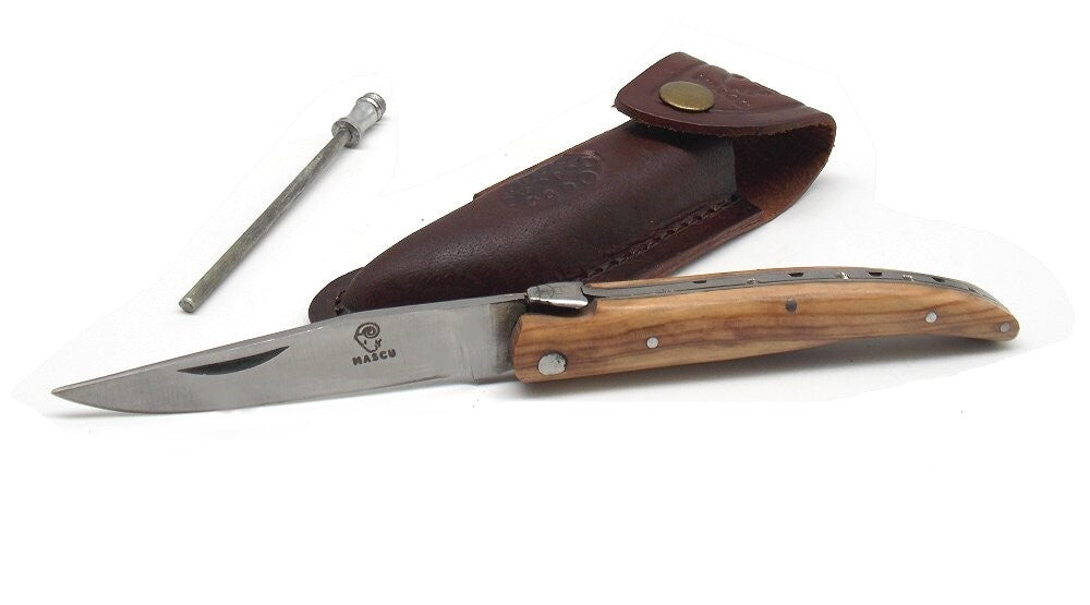 Coltello da caccia artigianale pieghevole con fodero in cuoio da cintura